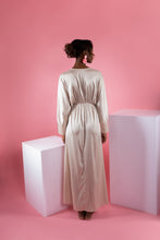Ladda upp bild till gallerivisning, Champange Satin Dress
